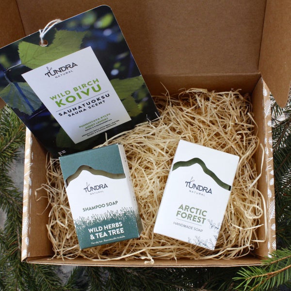 LAHJASETTI "METS&Auml;INEN SAUNAHETKI" joululahjalaatikossa