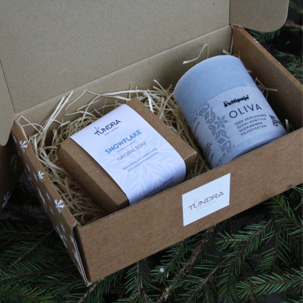 LAHJASETTI "LUMIHIUTALE" saippua + kynttil&auml; lahjalaatikossa